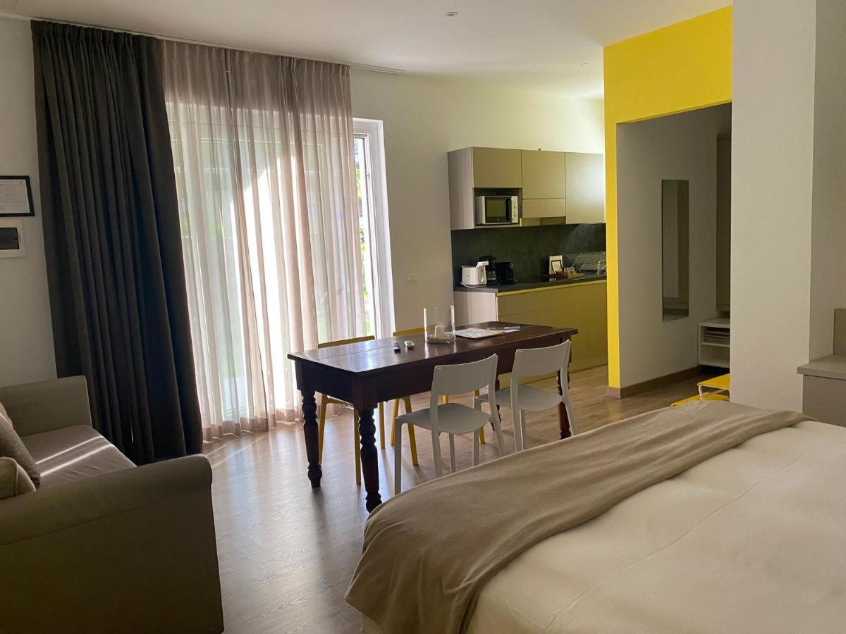 Regina E Oriente Apartment Baveno Exterior photo