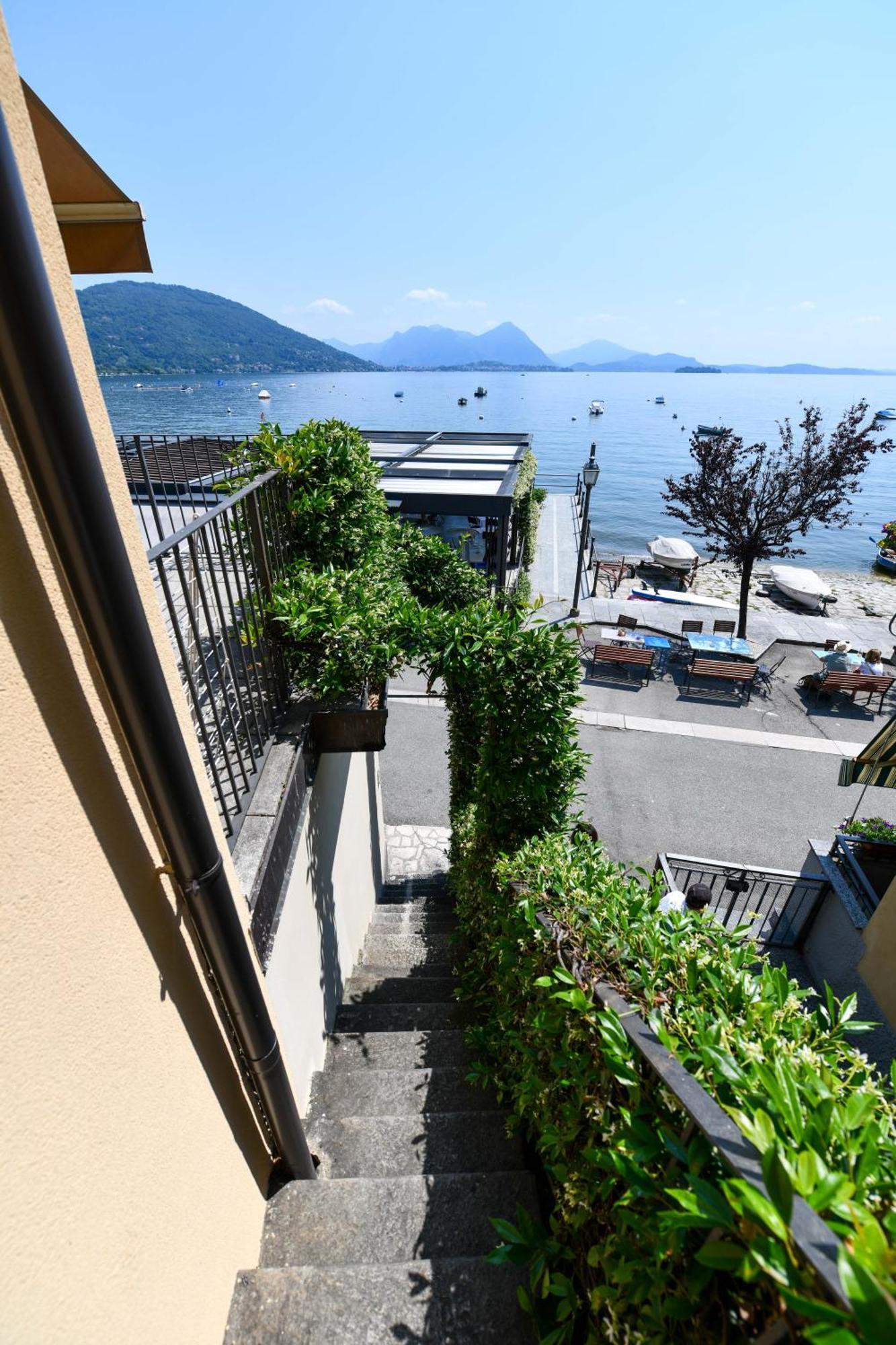 Regina E Oriente Apartment Baveno Exterior photo